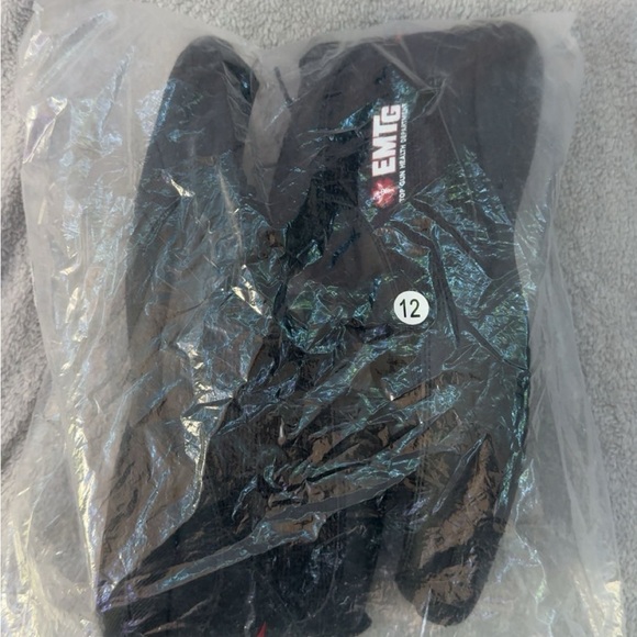 Brand New TGLC EMTG V ROS - Picture 3 of 3